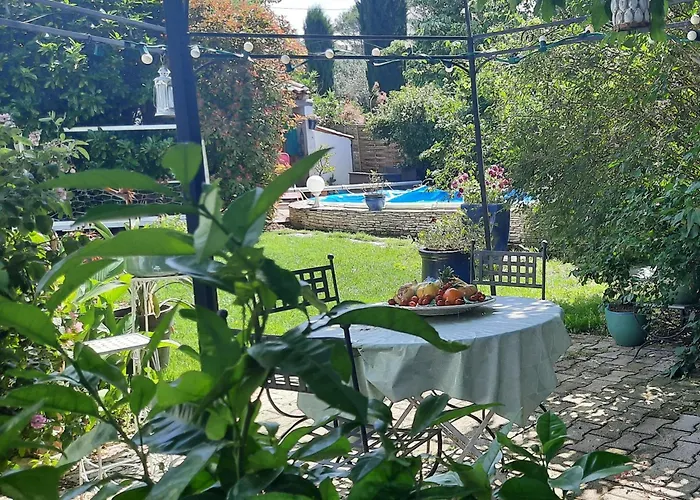 Marie Avec Climatisation Saint-Hilaire-de-Brethmas